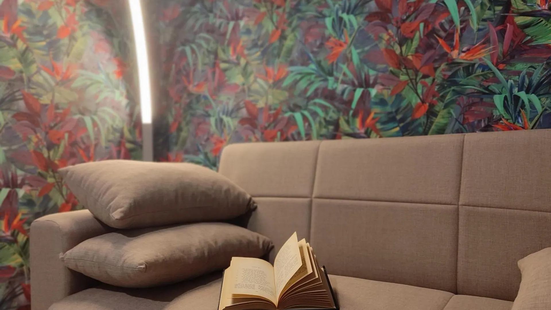 Ultreya - Free Street Parking Villa Palermo Holiday home