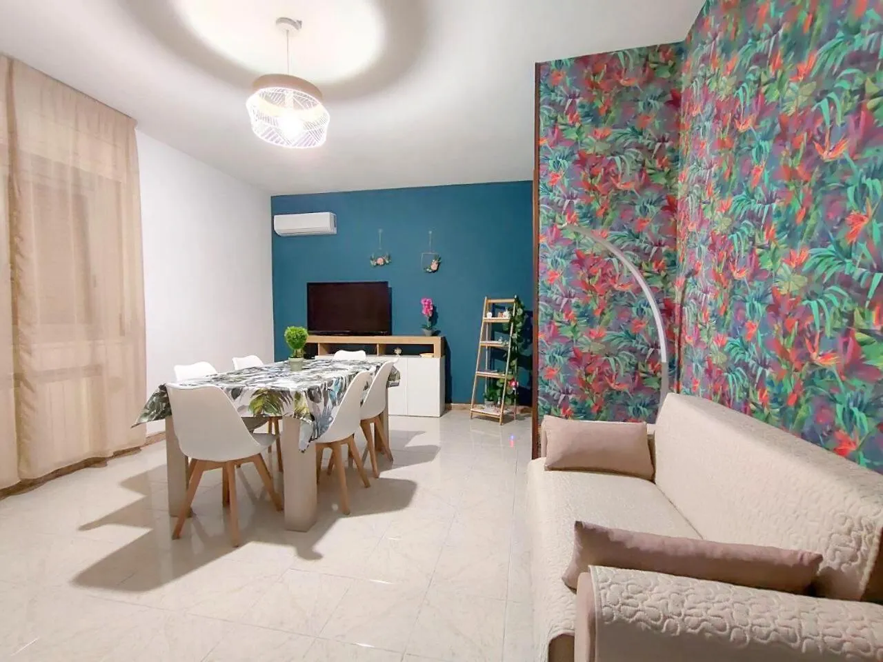 Holiday home Ultreya - Free Street Parking Villa Palermo Italy